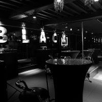 Black 2022 - Photos - Acanthus