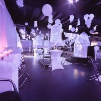 White 2023 - Photos - Acanthus