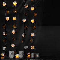 Black And White 2025 - Photos - Acanthus