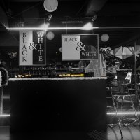 Black And White 2025 - Photos - Acanthus