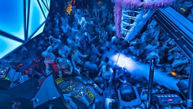 Photos - Acanthus Photos - Acanthus