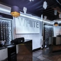 White 2026 - Photos - Acanthus