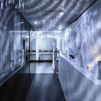 White 2026 - Photos - Acanthus
