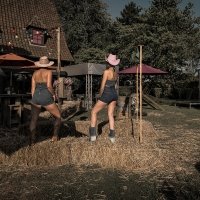 Western 2026 - Photos - Acanthus